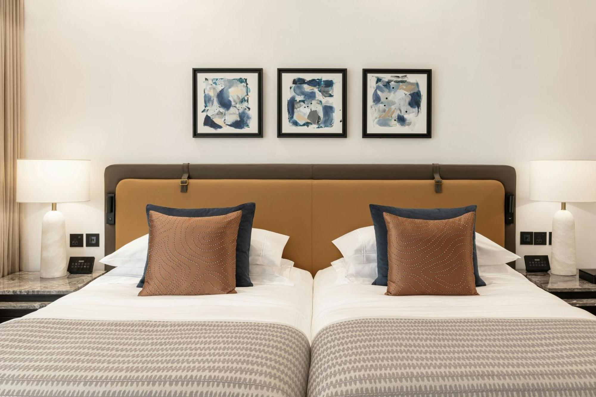 Grosvenor House, A Luxury Collection Hotel, Dubai Eksteriør bilde A bedroom at the hotel